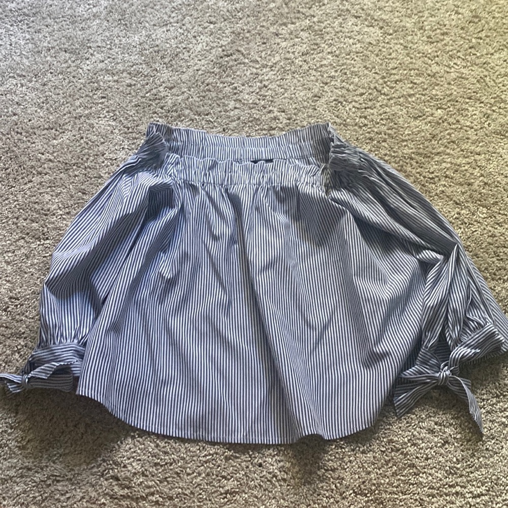 American Eagle Top